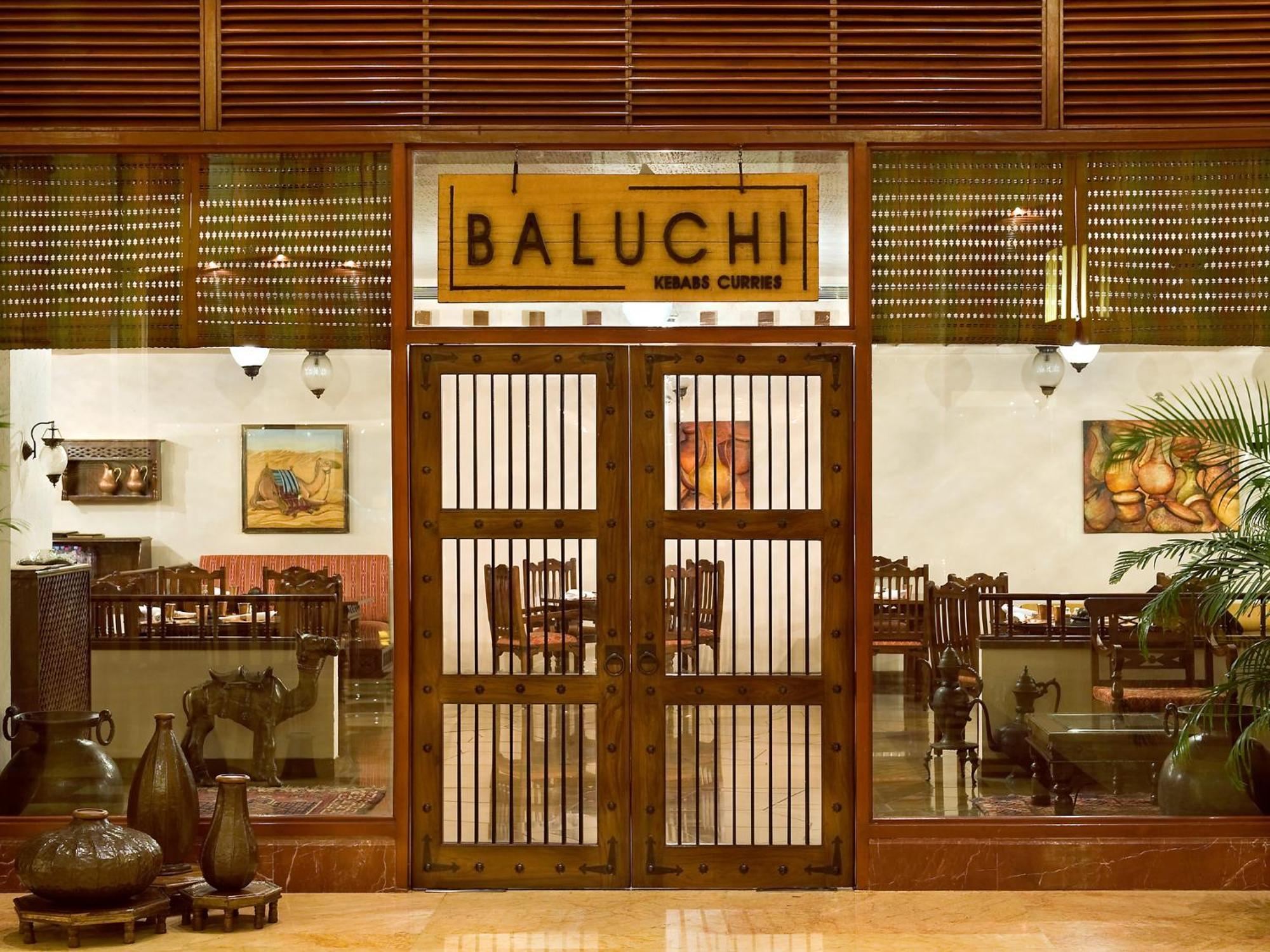Hotel The Lalit Bombaj Exteriér fotografie Baluchi