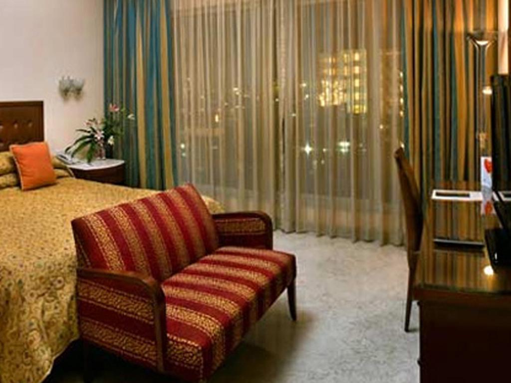 Hotel The Lalit Bombaj Pokoj fotografie A room at the hotel